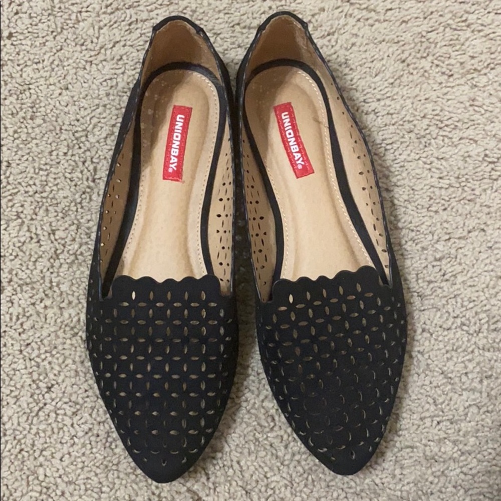 LAST CHANCE!! Flats